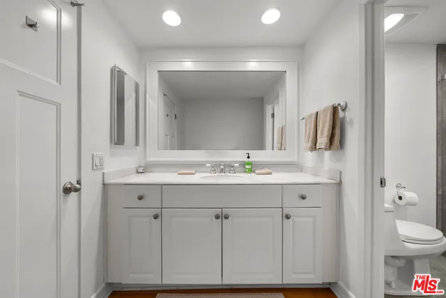 $10,395 | 120 7th Street, Manhattan Beach, CA 90266