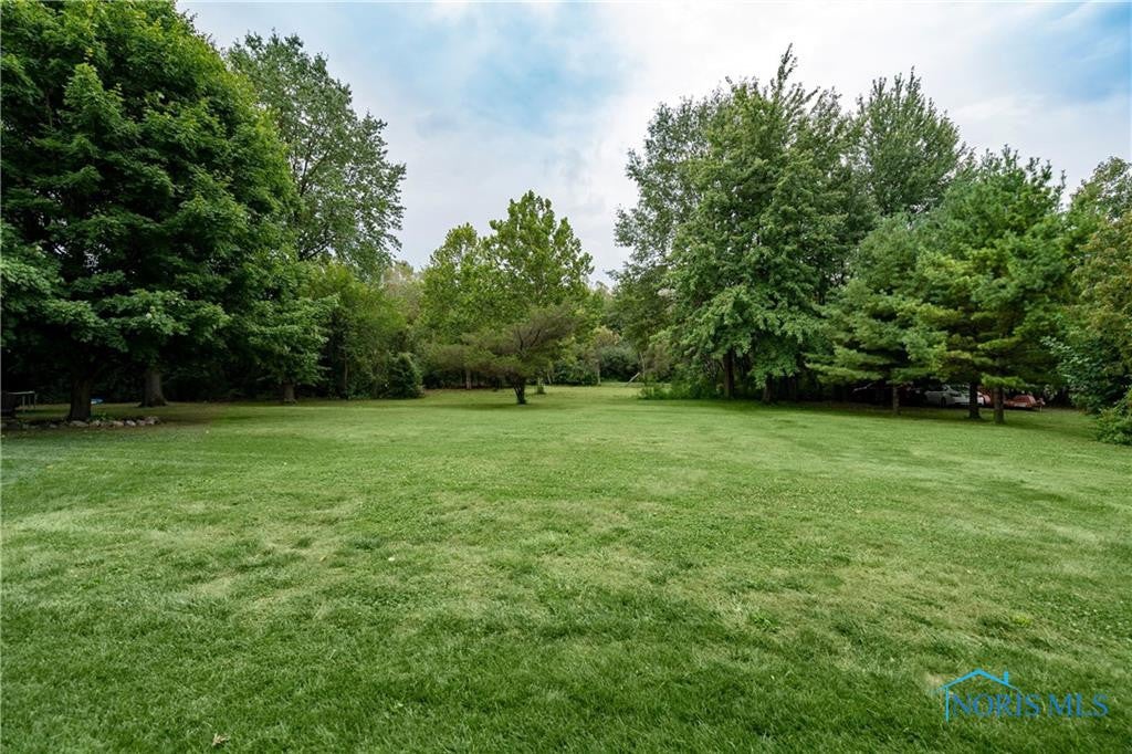 15247 Five Point Road Perrysburg, OH 43551 - Photo 14 of 47 Gallery Image 14