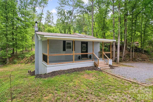 $199,900 | 1014 North Mountain Street, Cherryville, NC 28021
