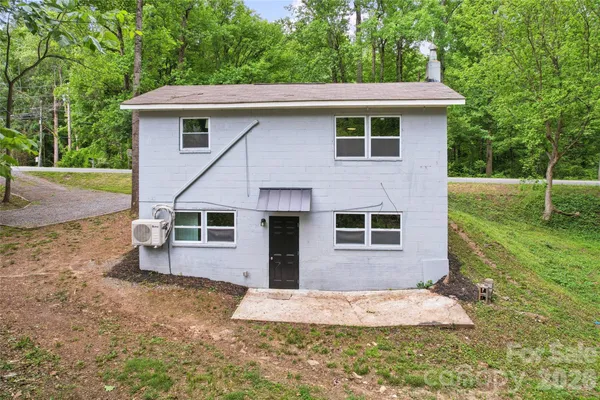 $199,900 | 1014 North Mountain Street, Cherryville, NC 28021