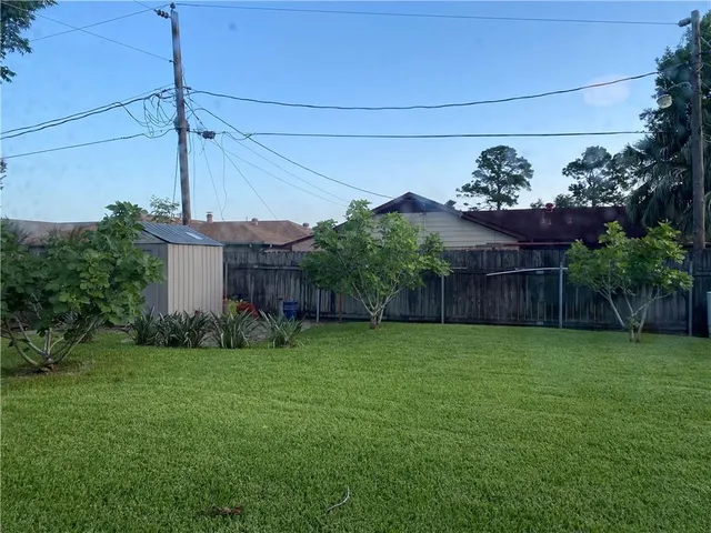 $1,975 | 804 Guardian Avenue, Gretna, LA 70056