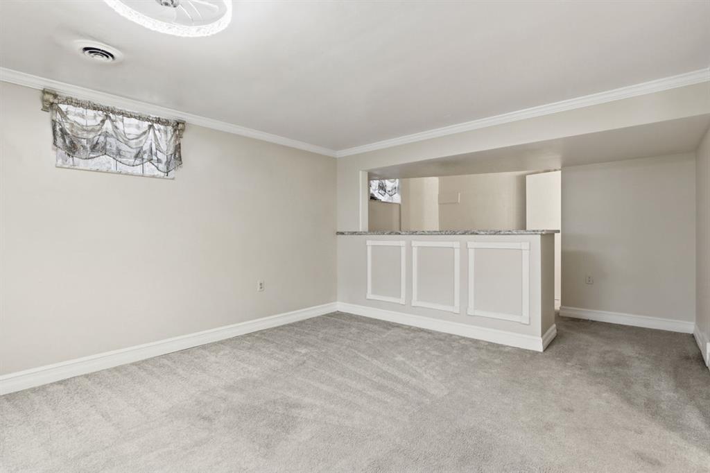 268 Plummer Avenue Pittsburgh, PA 15202 - Photo 36 of 50 a view of an empty room with window