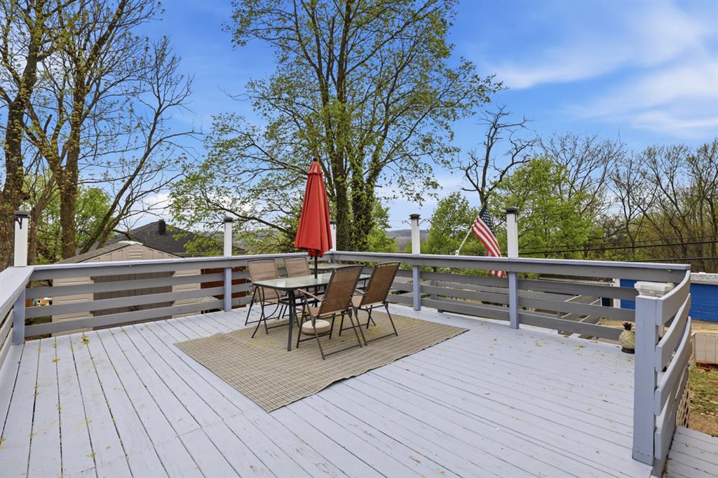 268 Plummer Avenue Pittsburgh, PA 15202 - Photo 39 of 50 a view of outdoor space with seating