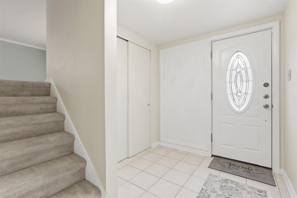 268 Plummer Avenue Pittsburgh, PA 15202 - Photo 6 of 50 a view of an entryway with staircase