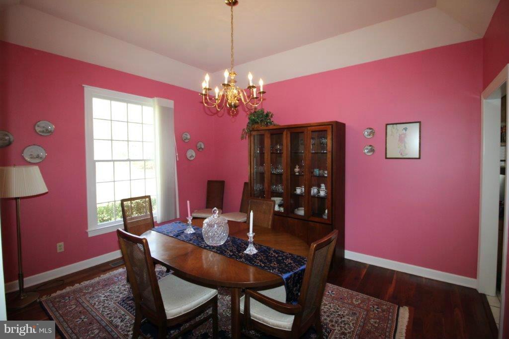 28505 Cedar Point Road Easton, MD 21601 - Photo 8 of 30 Dining Room