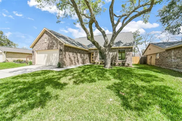 $2,750 | 6835 Tara Drive, Richmond, TX 77469