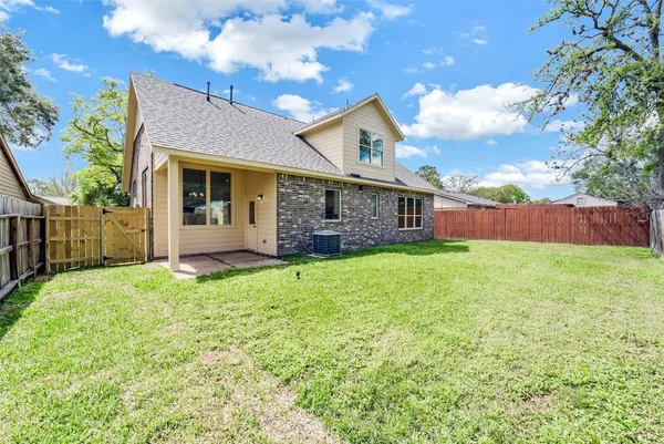 $2,750 | 6835 Tara Drive, Richmond, TX 77469