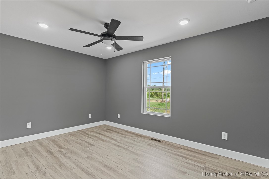 381 West Van Campen Road Austin, IN 47102 - Photo 21 of 28 Gallery Image 21