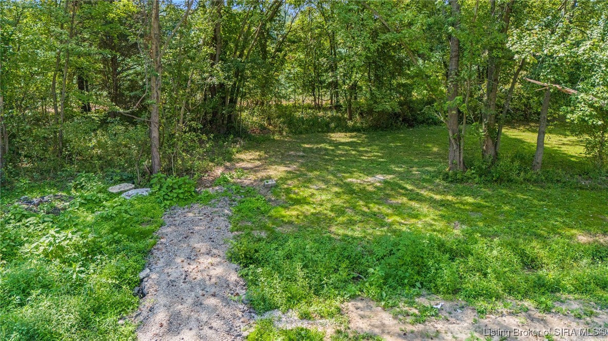 381 West Van Campen Road Austin, IN 47102 - Photo 4 of 28 Gallery Image 4