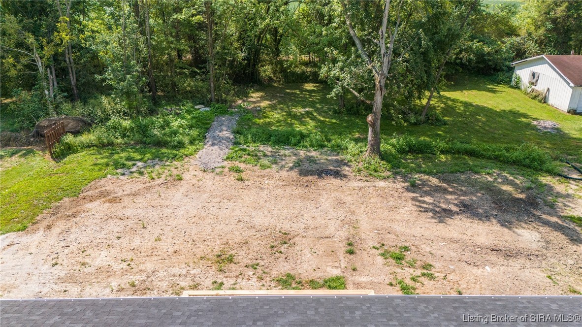 381 West Van Campen Road Austin, IN 47102 - Photo 5 of 28 Gallery Image 5