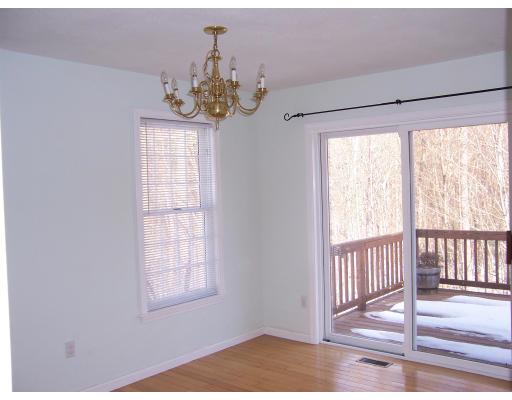 113 Forrest Road Westford, MA 01886 - Photo 11 of 17 Gallery Image 11
