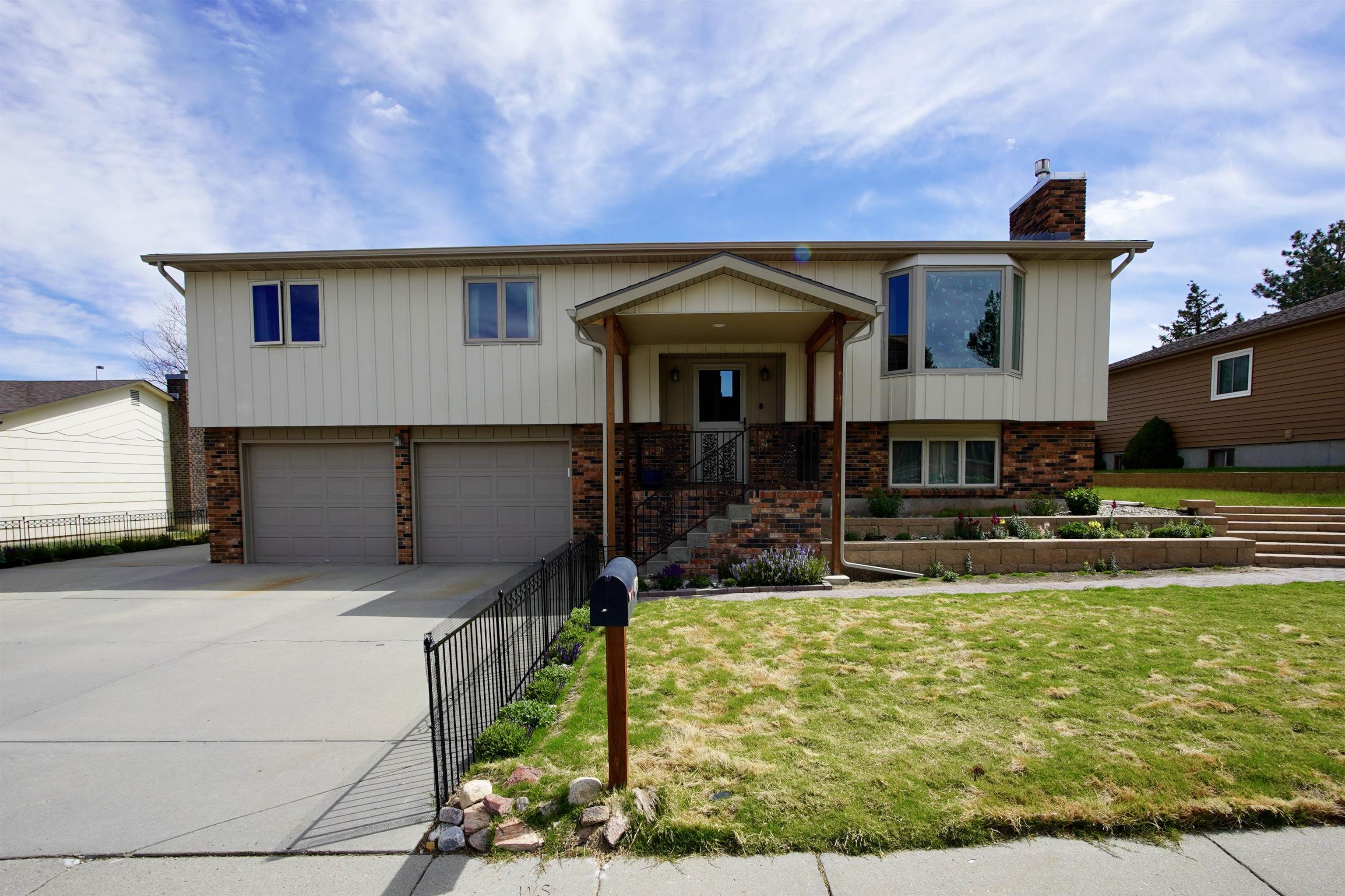 496 Long Lane Casper, WY 82609 - Photo 1 of 48