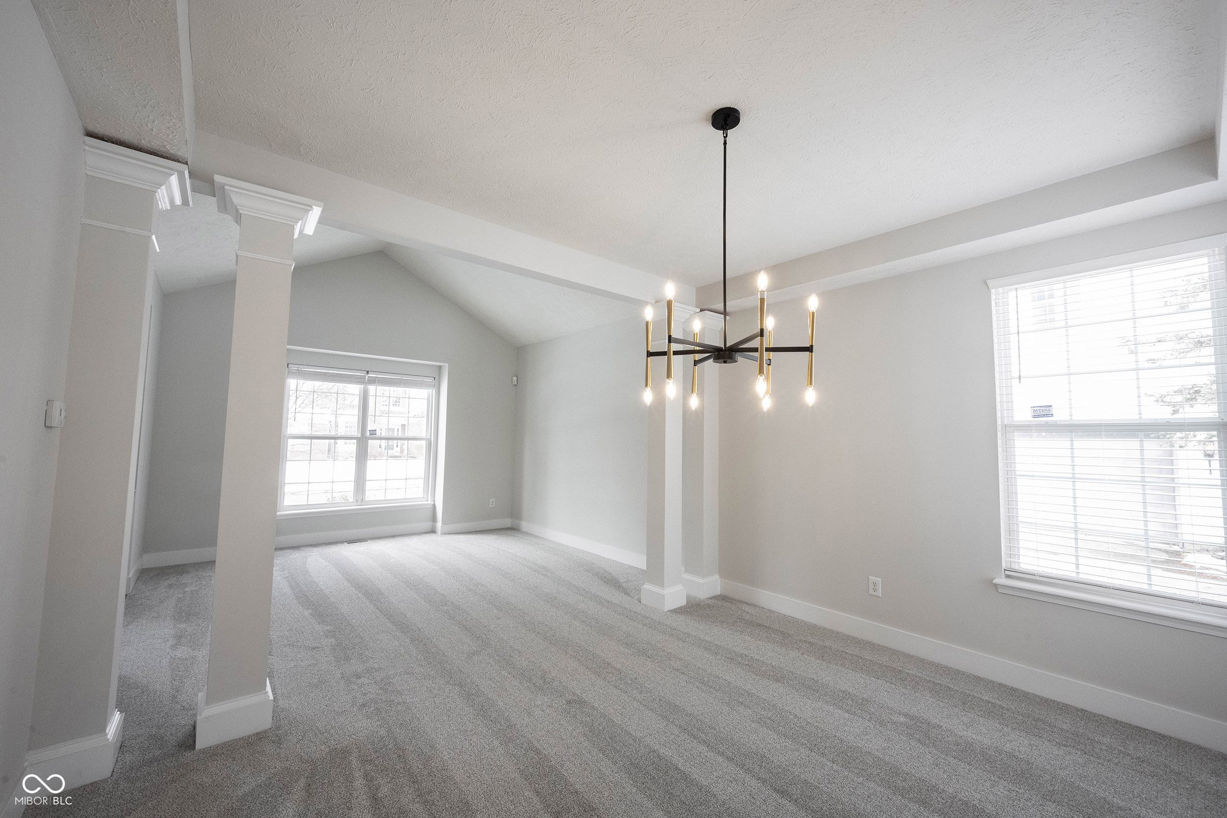 7611 Prairie View Drive Indianapolis, IN 46256 - Photo 12 of 70