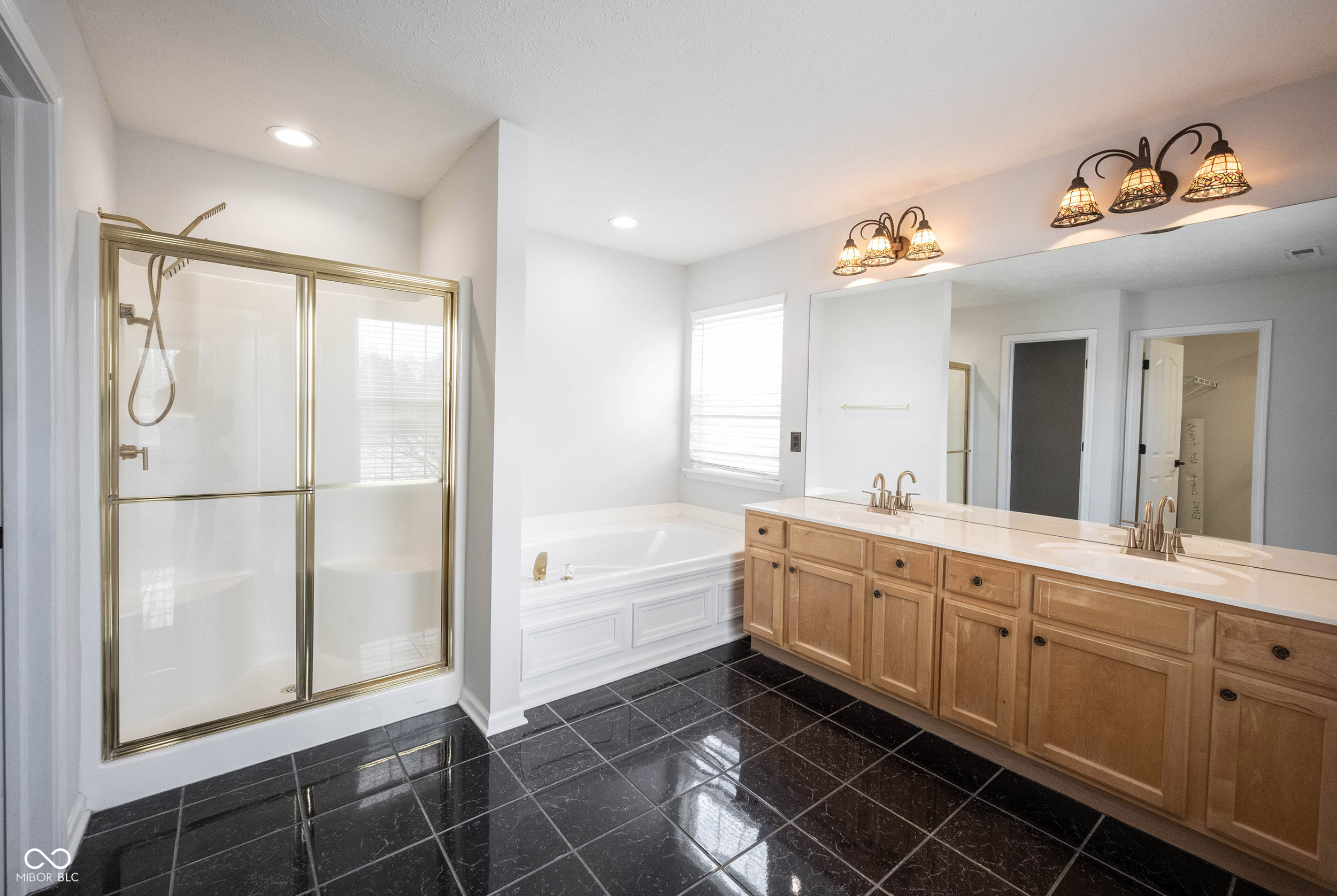 7611 Prairie View Drive Indianapolis, IN 46256 - Photo 34 of 70