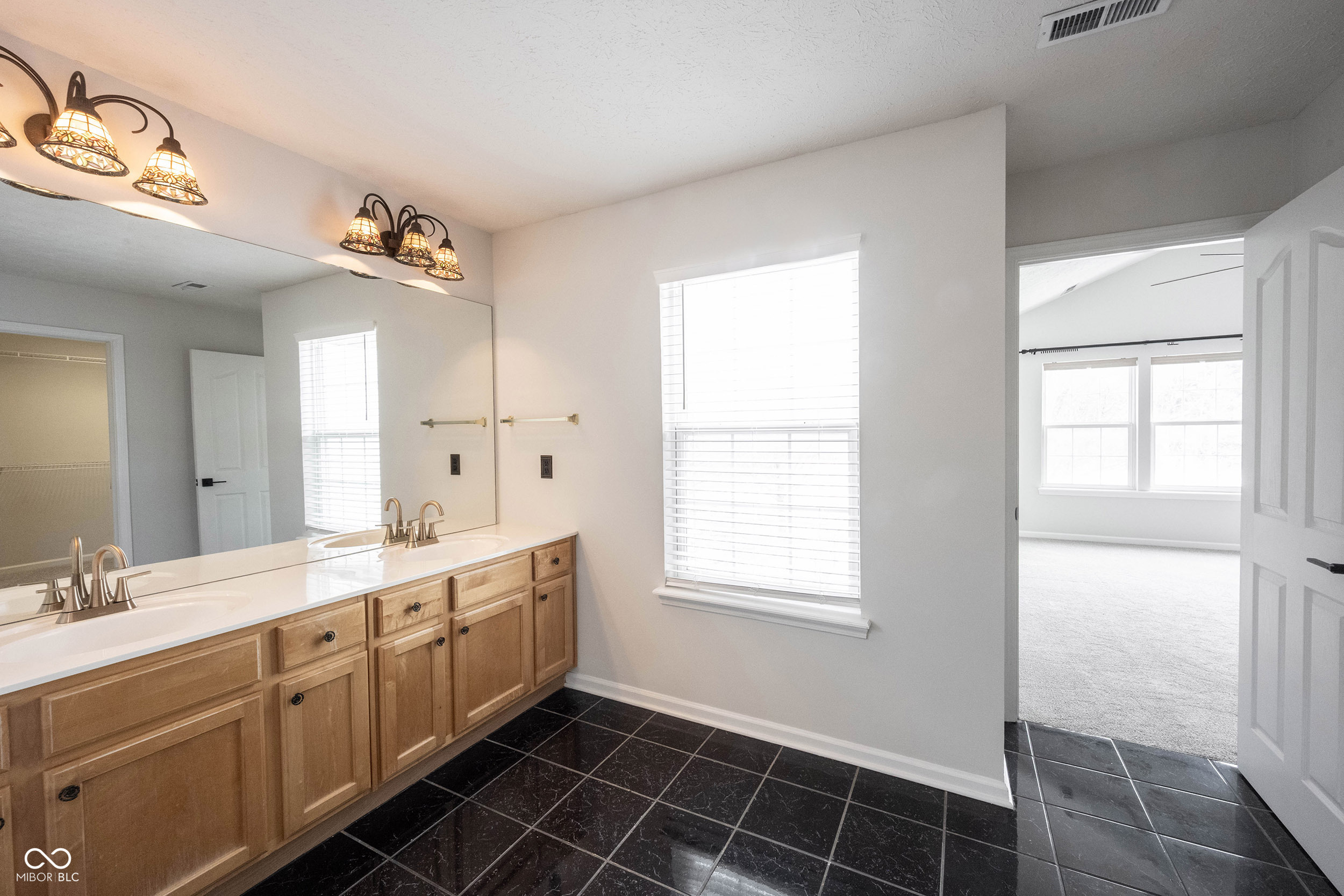 7611 Prairie View Drive Indianapolis, IN 46256 - Photo 36 of 70