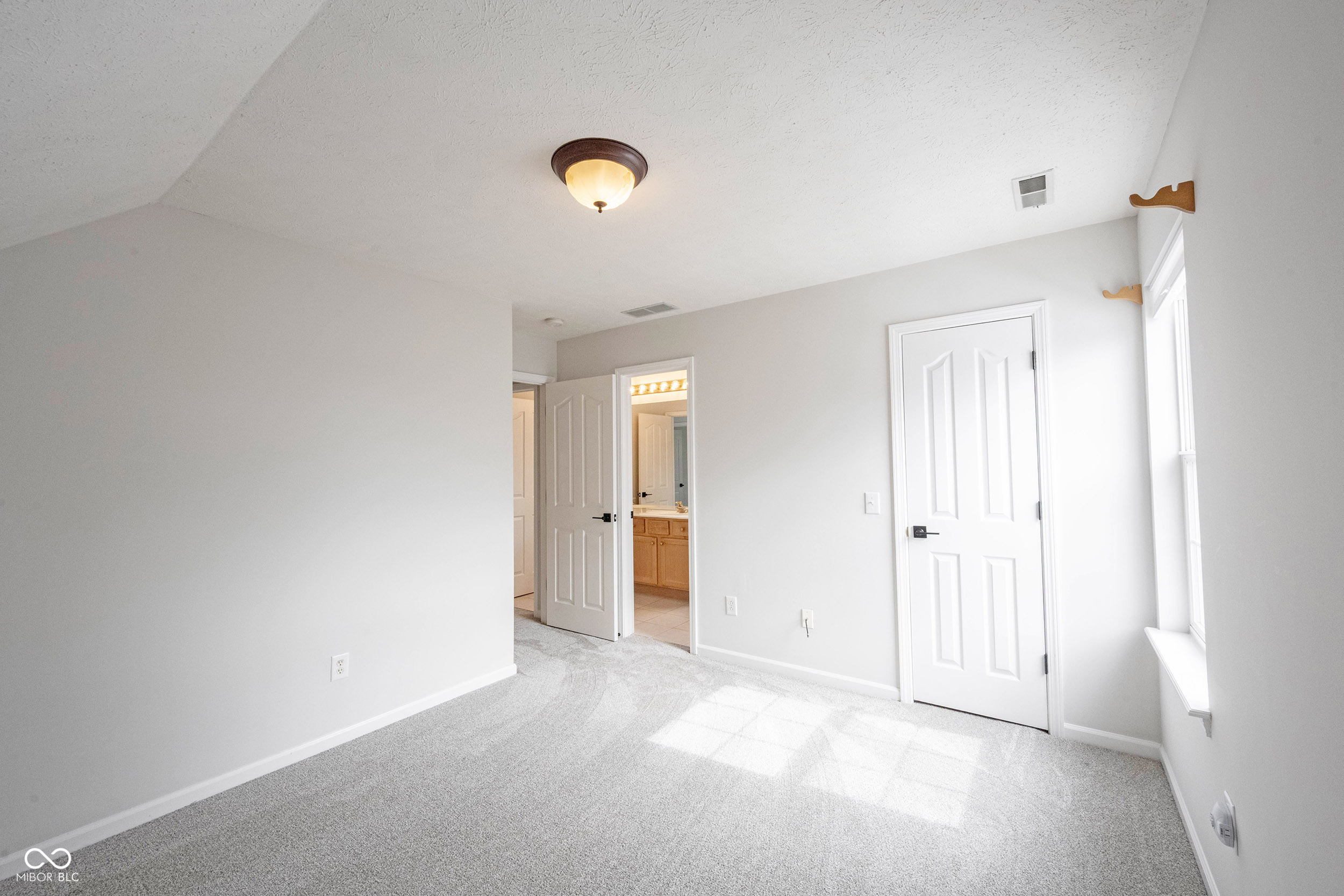 7611 Prairie View Drive Indianapolis, IN 46256 - Photo 45 of 70