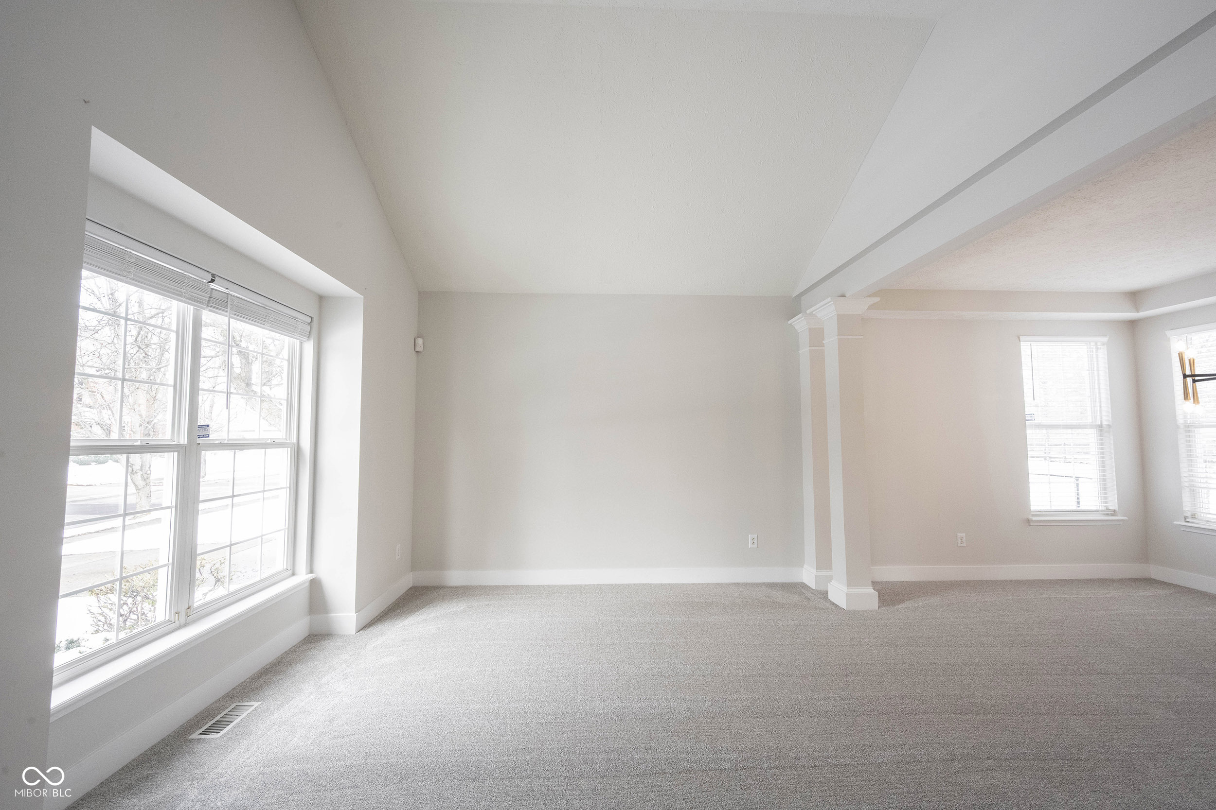 7611 Prairie View Drive Indianapolis, IN 46256 - Photo 8 of 70
