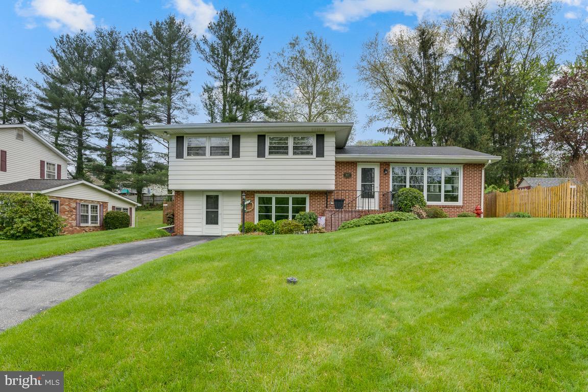 107 Sullivan Road Westminster, MD 21157 - Photo 1 of 25 Gallery Image 1