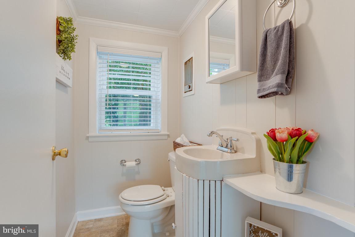 107 Sullivan Road Westminster, MD 21157 - Photo 18 of 25 Gallery Image 18