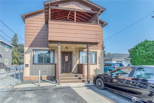 $465,000 | 535 Methow Street, Wenatchee, WA 98801