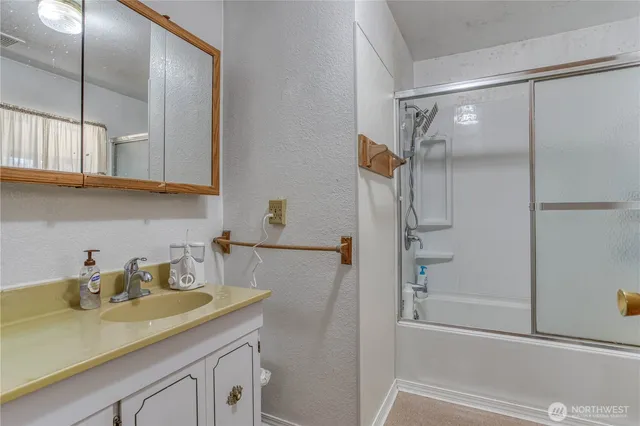 $465,000 | 535 Methow Street, Wenatchee, WA 98801