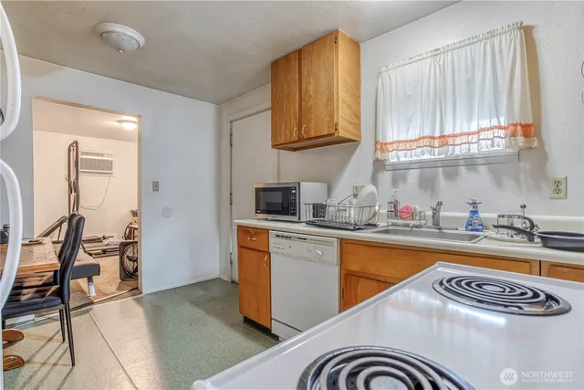 $465,000 | 535 Methow Street, Wenatchee, WA 98801