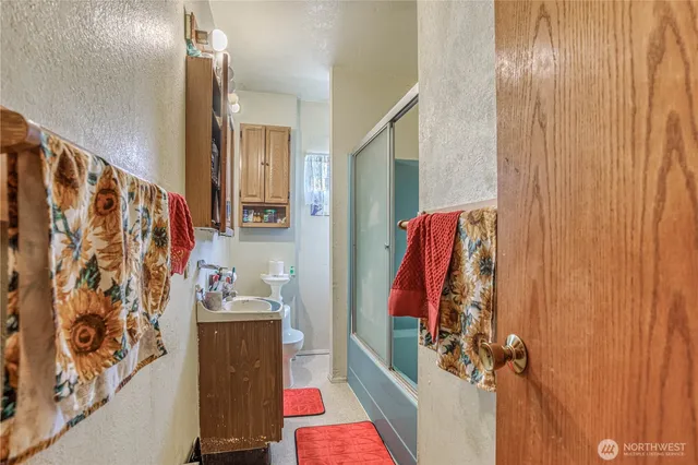 $465,000 | 535 Methow Street, Wenatchee, WA 98801