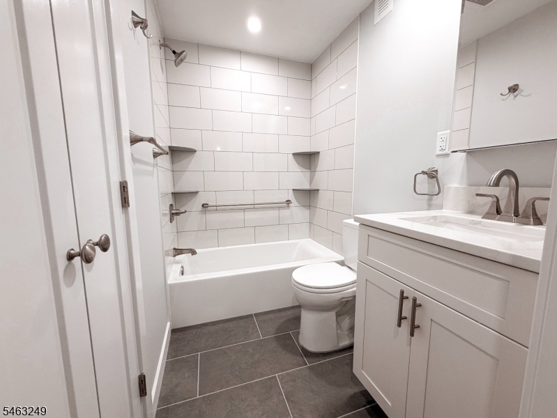 285 Stamets Road, Unit 2 Milford, NJ 08848 - Photo 16 of 32 Gallery Image 16