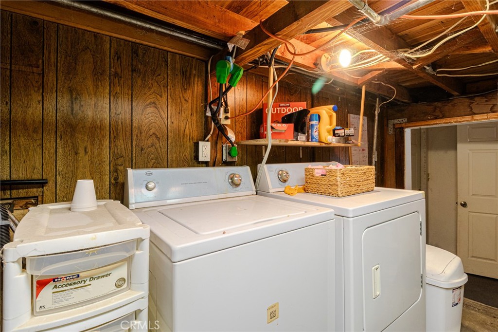 1223 Bear Springs Road Rimforest, CA 92378 - Photo 16 of 54