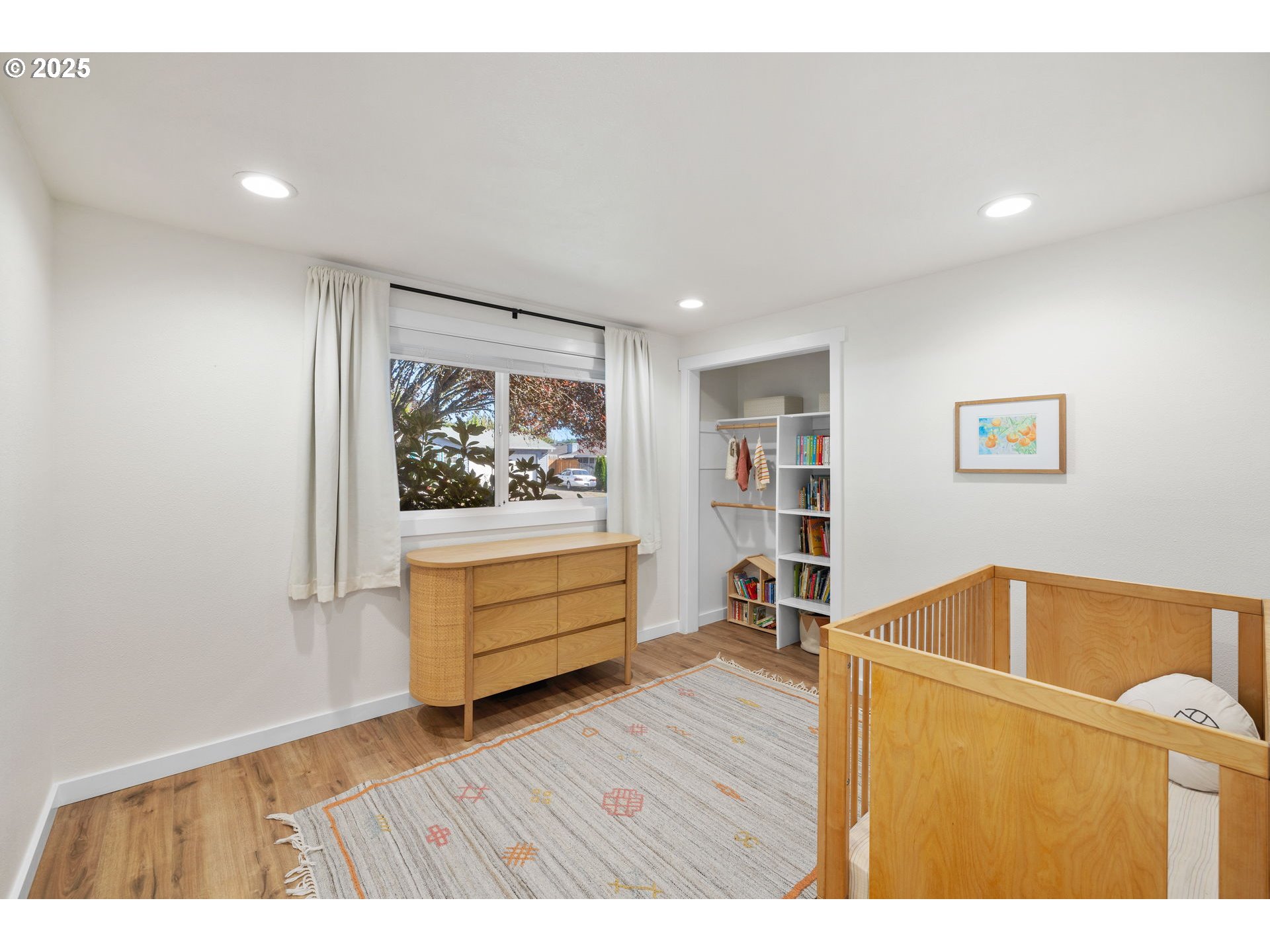 1905 Springbrook Way Newberg, OR 97132 - Photo 14 of 29 a living room with furniture and a wooden floor