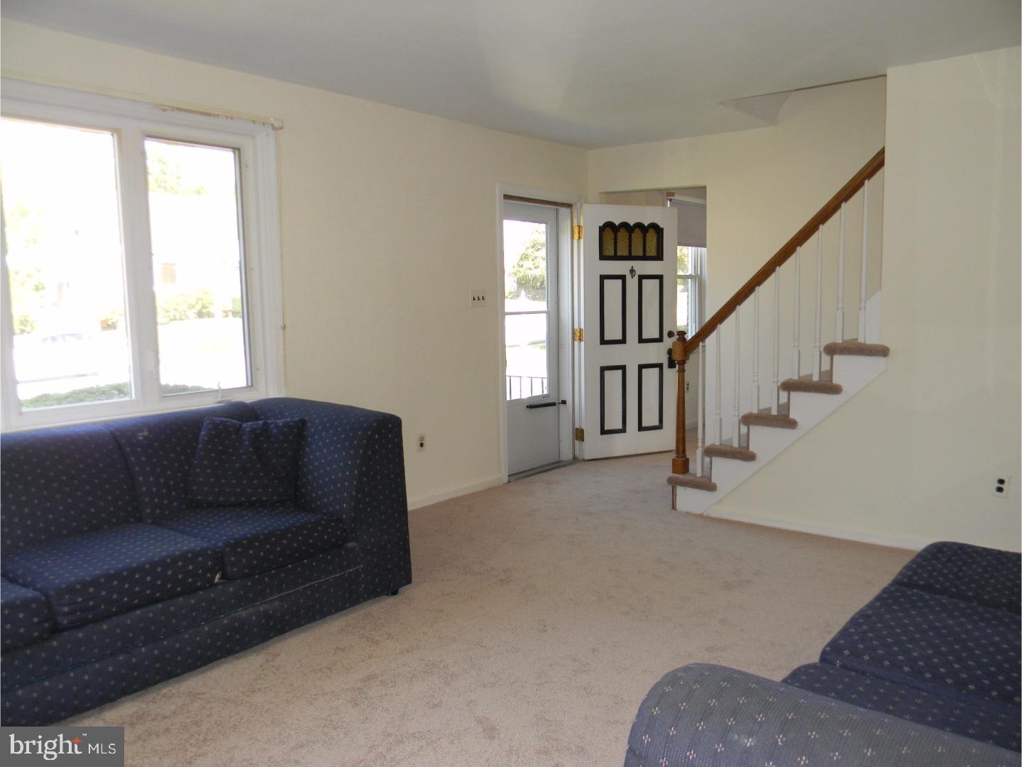 41 South Malin Road Broomall, PA 19008 - Photo 3 of 14 Gallery Image 3