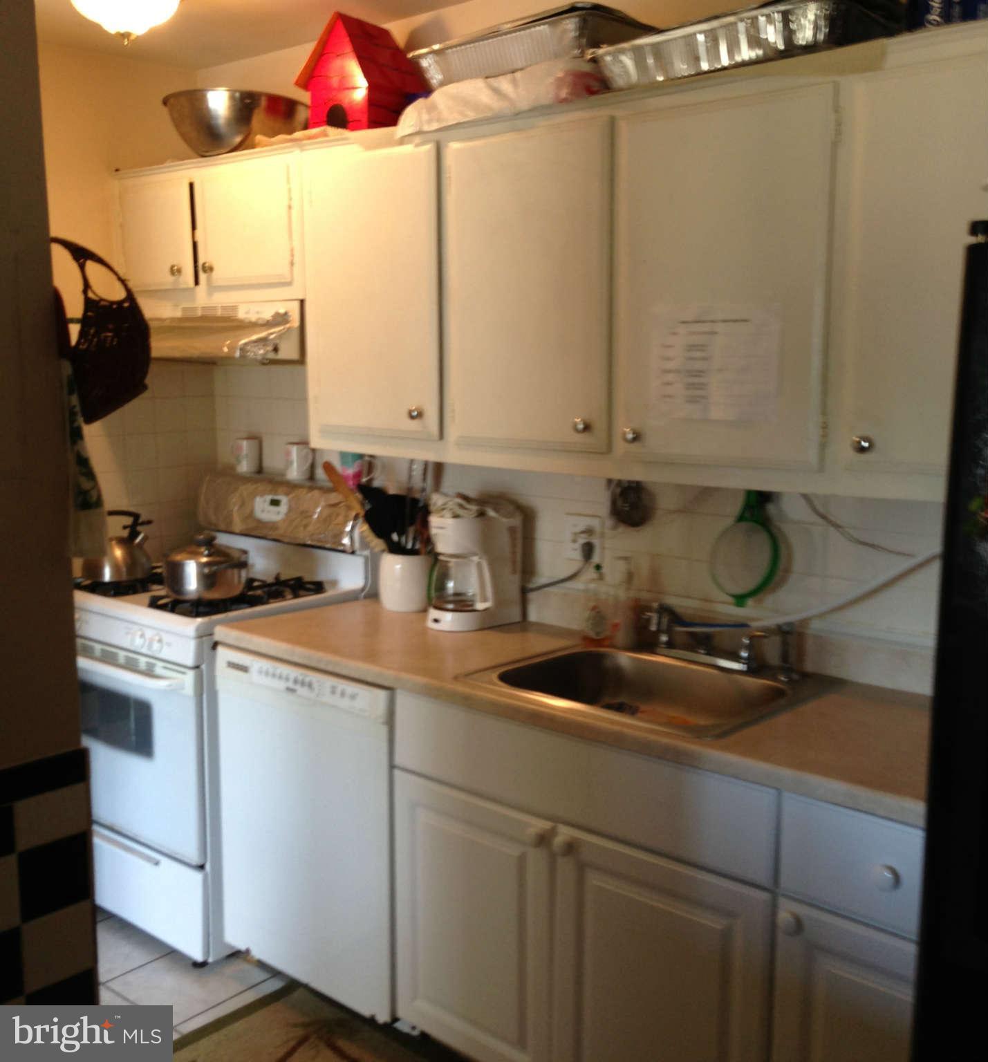 3844 Bel Pre Road, Unit 3153 Silver Spring, MD 20906 - Photo 10 of 25 Kitchen
