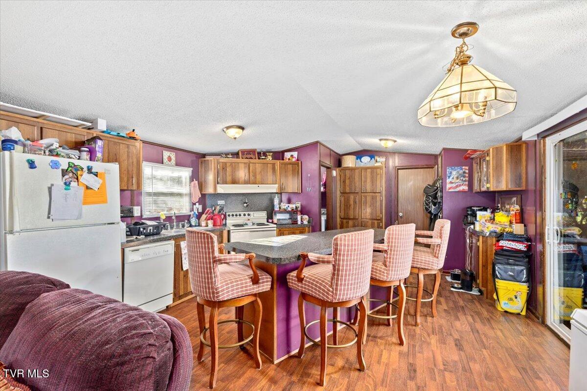 1104 Rittertown Road Hampton, TN 37658 - Photo 22 of 34 11-128A6630