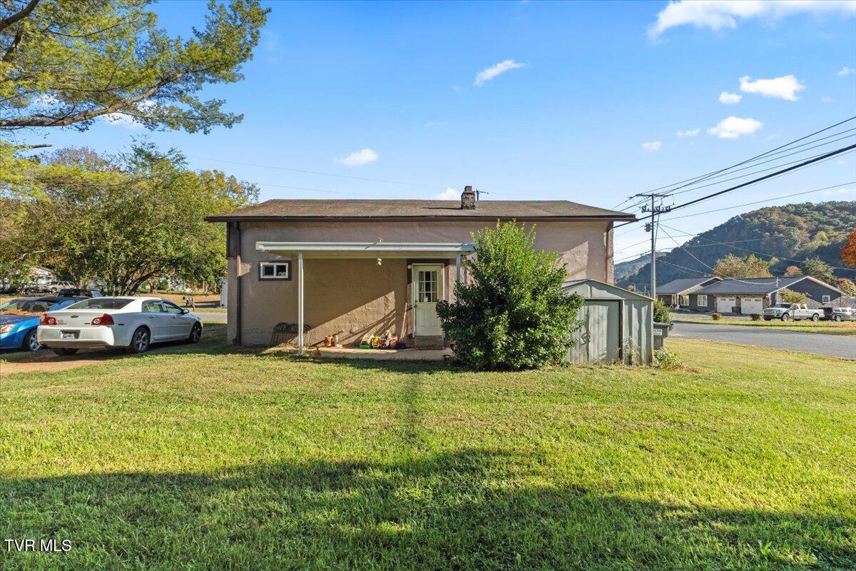 1104 Rittertown Road Hampton, TN 37658 - Photo 7 of 34 01-128A6694