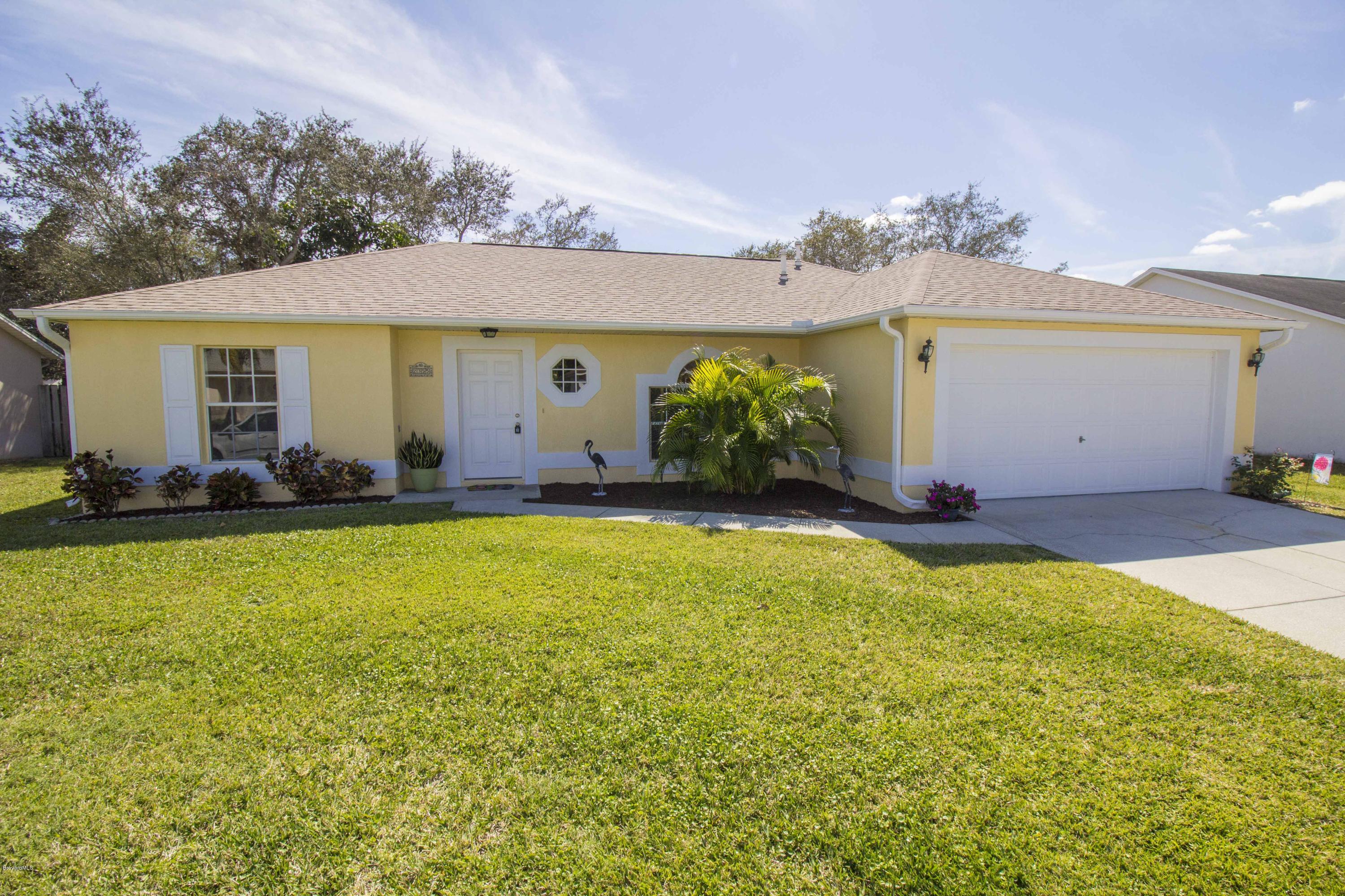 2355 Shady Oak Road Melbourne, FL 32935 - Photo 1 of 25 IMG_1273