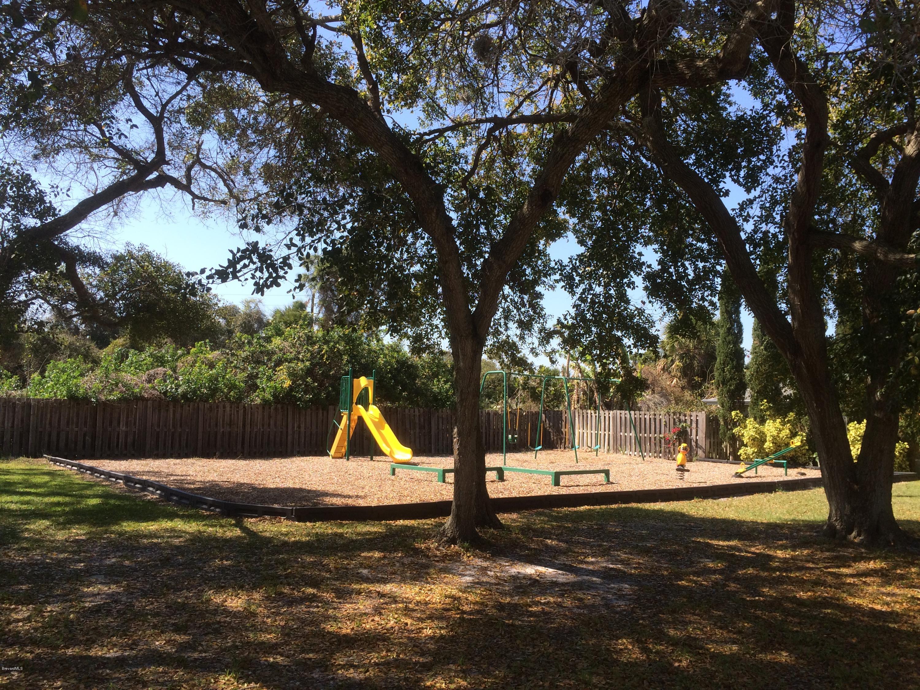 2355 Shady Oak Road Melbourne, FL 32935 - Photo 22 of 25 2016-03-04 14.06.13