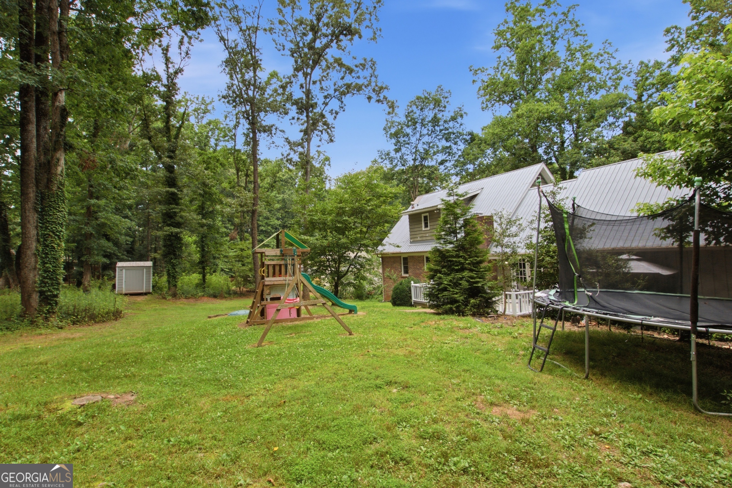 147 Ridgeway Circle Cornelia, GA 30531 - Photo 8 of 51
