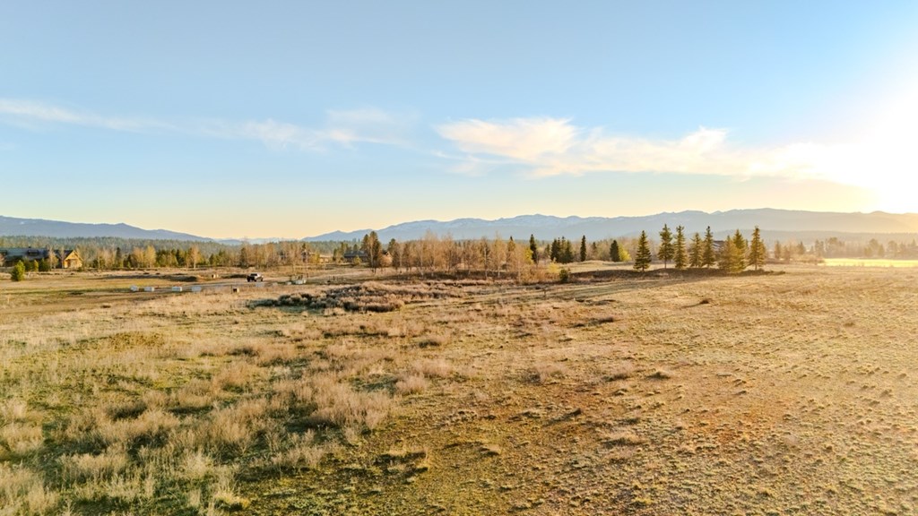 42 Rawhide Loop, Unit 42 McCall, ID 83638 - Photo 5 of 7