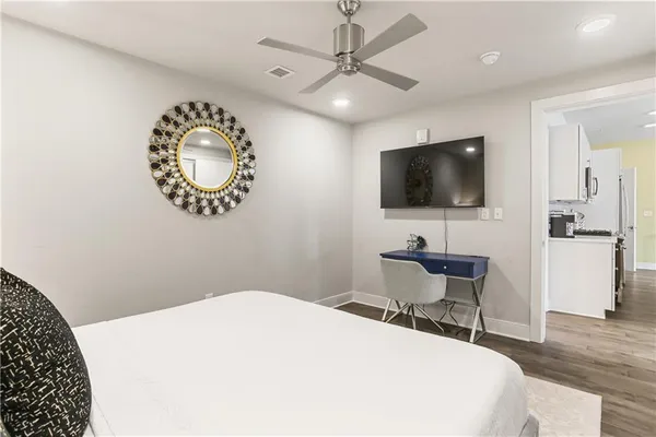 $2,300 | 900 Bartholomew Street, Unit 316, New Orleans, LA 70117