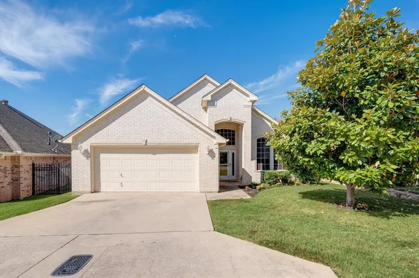 $2,300 | 1224 Orchard Breeze, Bedford, TX 76021
