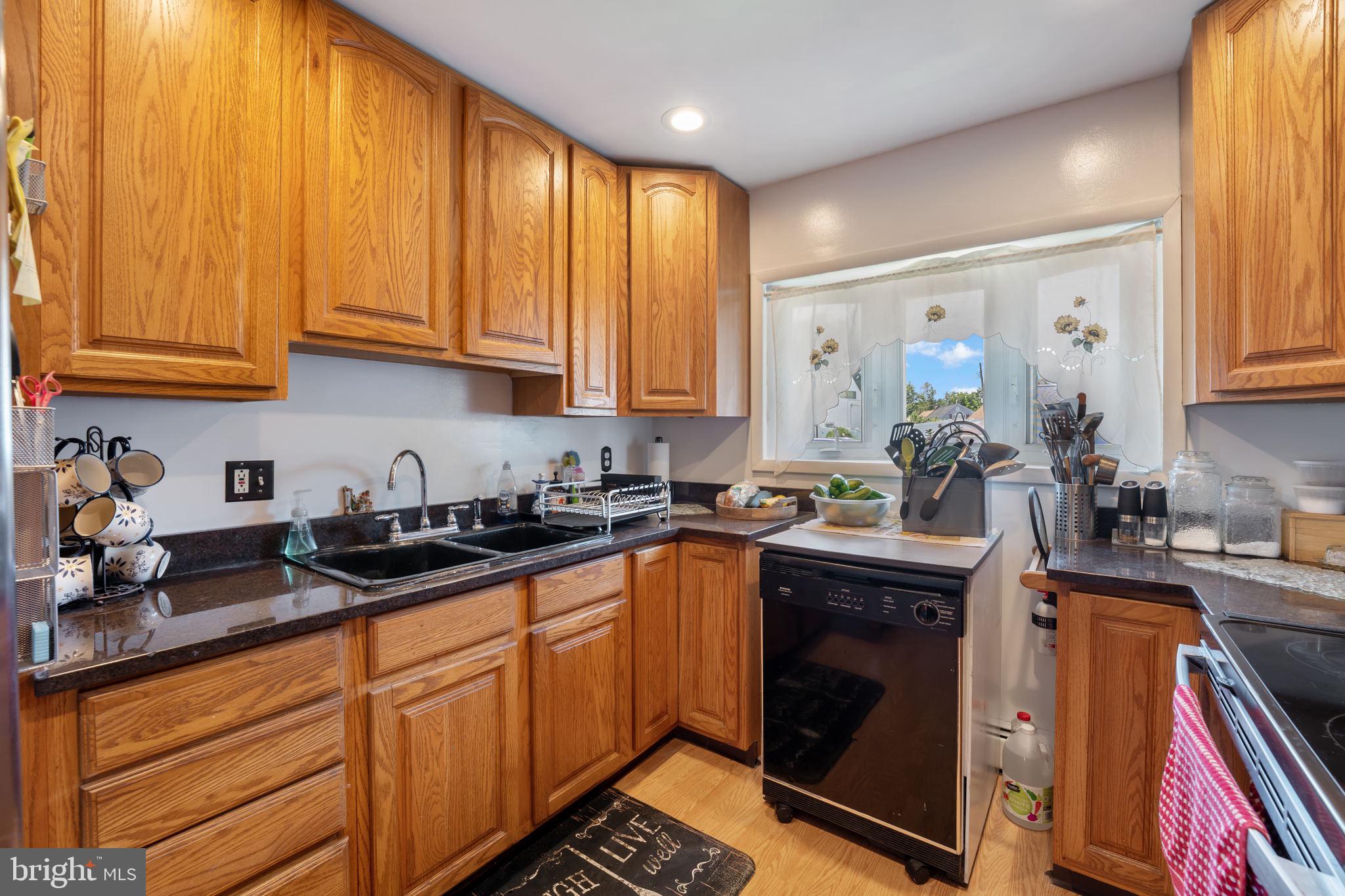 3 Goodrock Road Levittown, PA 19057 - Photo 12 of 29