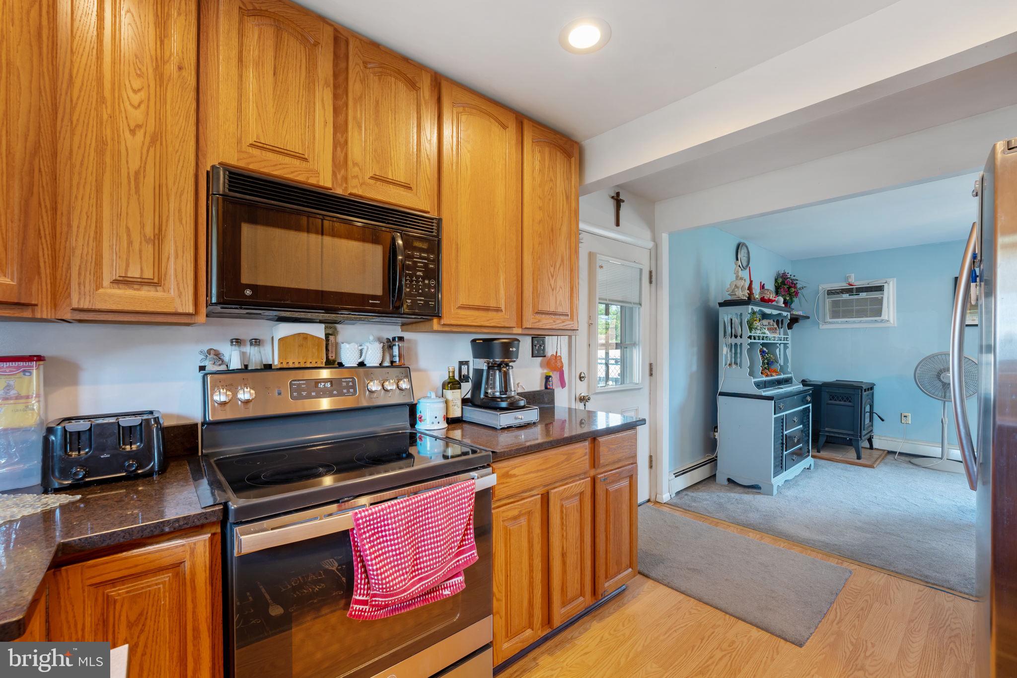 3 Goodrock Road Levittown, PA 19057 - Photo 10 of 29