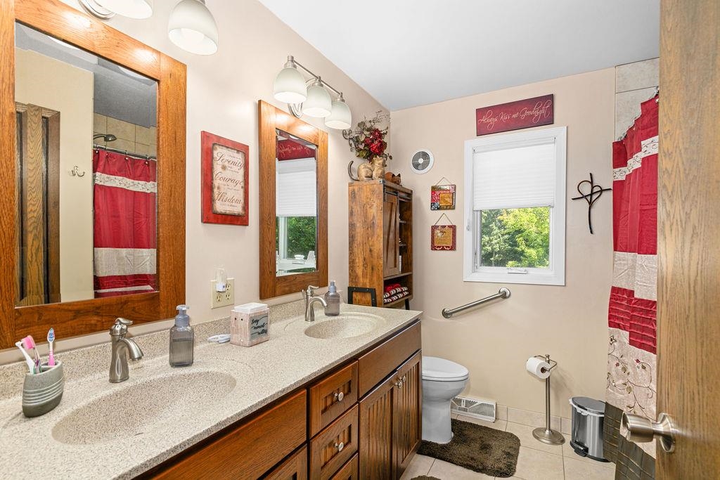 5 Ridge Road Esko, MN 55733 - Photo 12 of 30