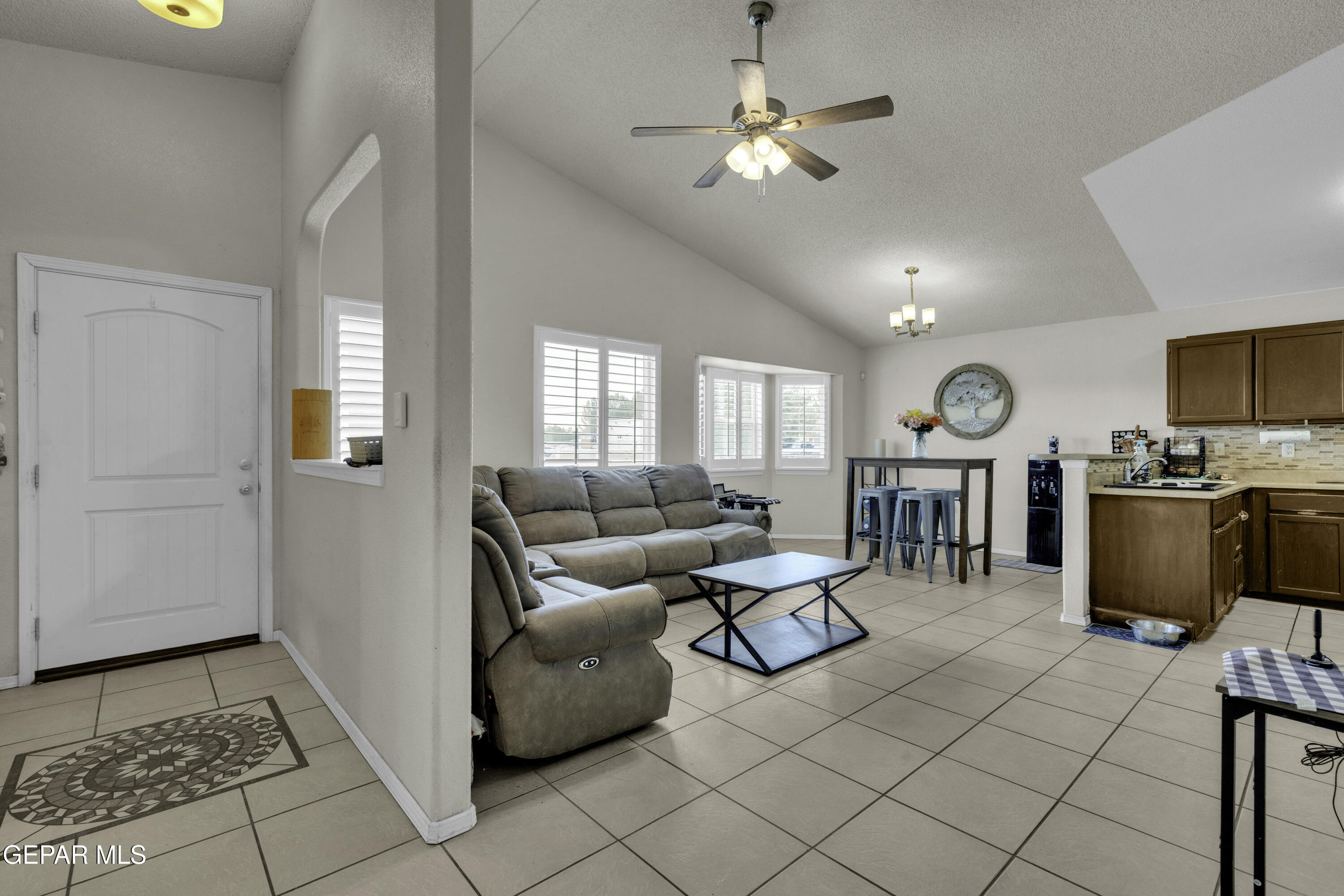 11701 Flor Del Rio Street Socorro, TX 79927 - Photo 9 of 50 4 (1)