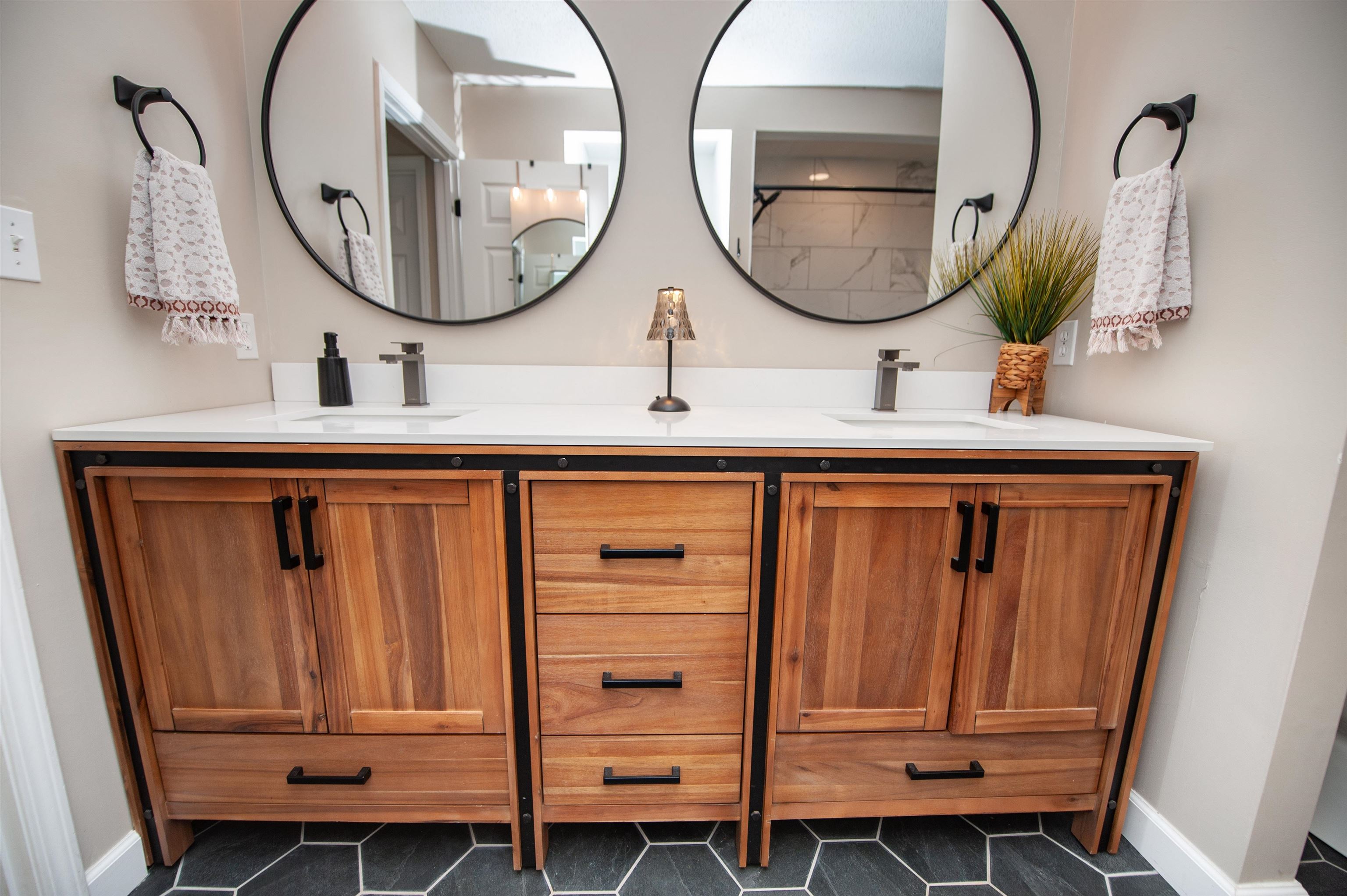 245 Augusta Road Spartanburg, SC 29301 - Photo 17 of 40