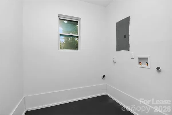 $1,980 | 1814 Eastway Drive, Charlotte, NC 28205