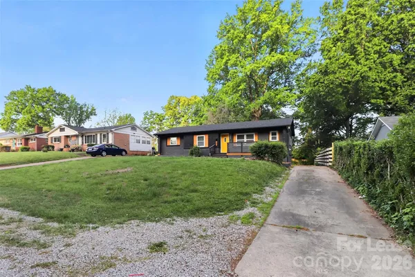 $1,980 | 1814 Eastway Drive, Charlotte, NC 28205