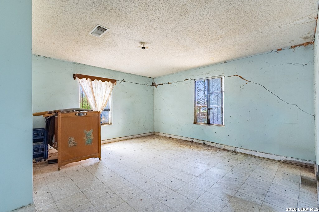 1850 Eidson Road Eagle Pass, TX 78852 - Photo 35 of 44