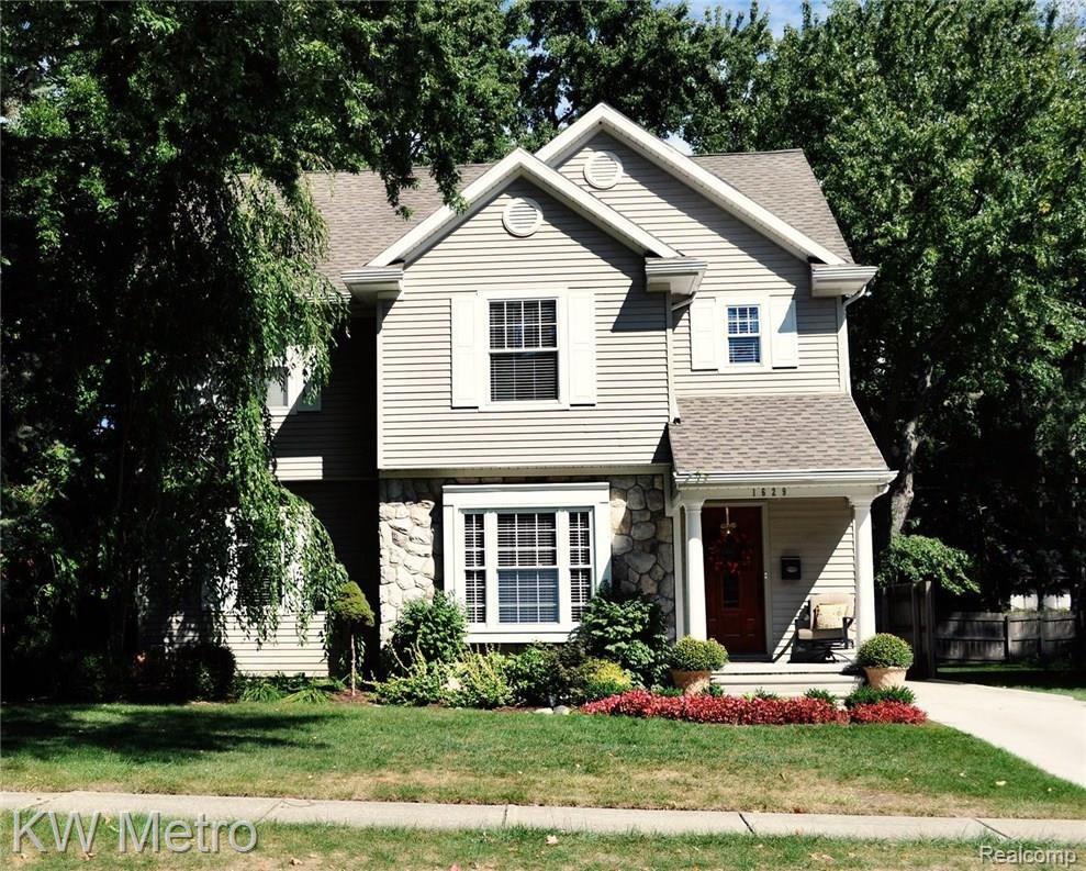 1629 Croft Road Birmingham, MI 48009 - Photo 1 of 22 14551054_10154087628034926_606170999_o.jpg