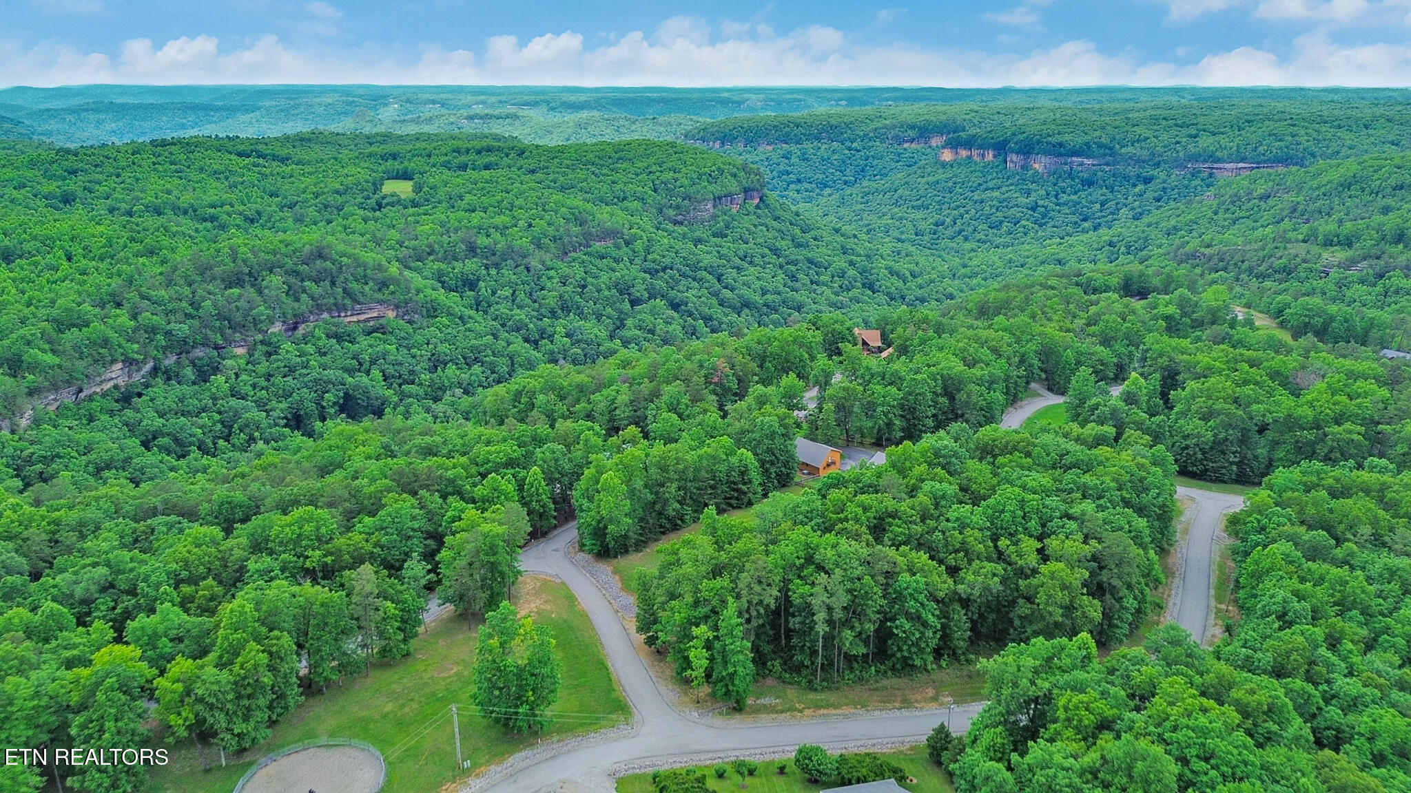 Eagle Bluff Jamestown, TN 38556 - Photo 5 of 37 dji_0351-dji_0353